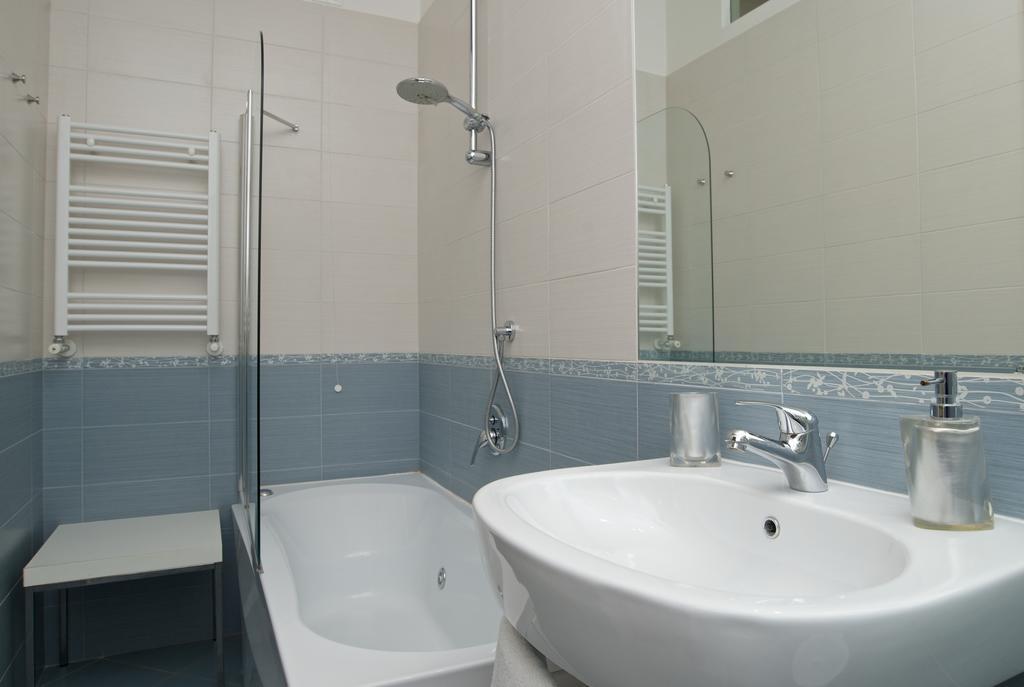 Germanico Maxi Apartment Рим Стая снимка